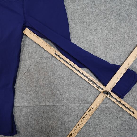 Lululemon‎ Leggings Womens 8 Crop 21" Gym Run Athletic Purple Workout Yoga - Picture 4 of 8